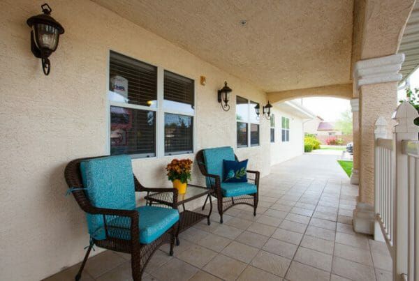 Patio and chairs for residents of Avista Apache Junction
