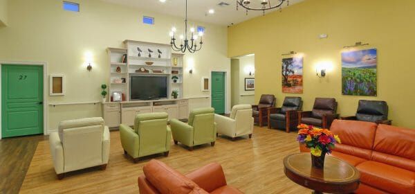 Community living room in Visions Assisted Living at Apache Junction