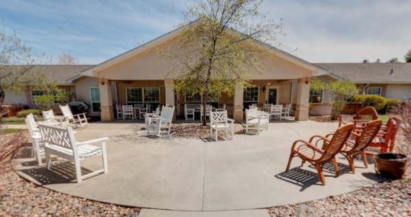 Lark Springs outdoor patio and courtyard