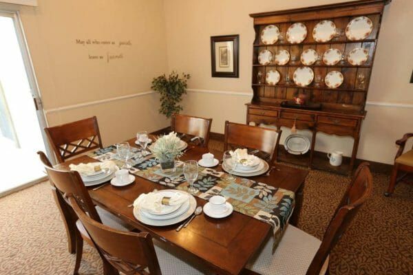 Whittier Glen Assisted Living private dining room