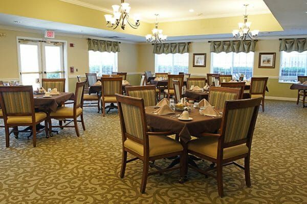 Brookdale Emerson Dining Rm