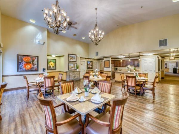 Residental Dining Area at Pacifica Senior Living Palm Springs