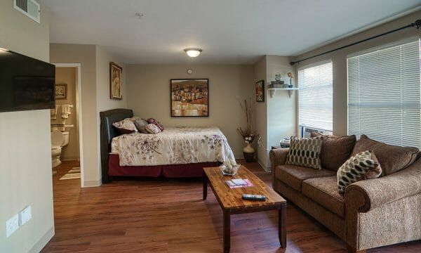 Arbor Ridge model apartment interior and bedroom