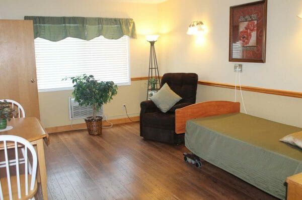 Model rehab residence room in Miller's Merry Manor - Hartford City