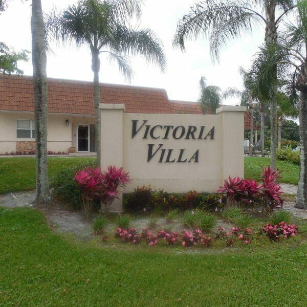 Victoria Villa Sign and Exterior