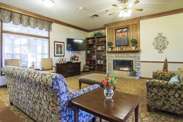 Brookdale of Littleton community living room and fireplace