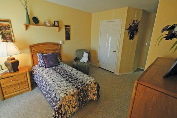 Model bedroom in Brookdale North Glendale