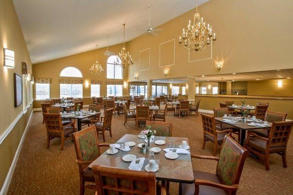 The Village at Brookfield Common community dining room