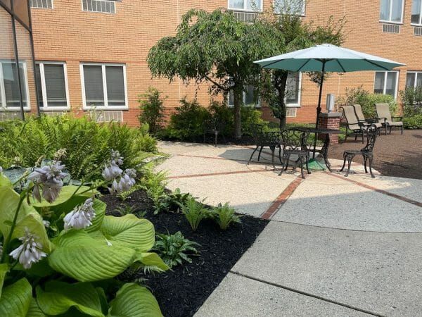 Allendale Enhanced Senior Living's patio and garden