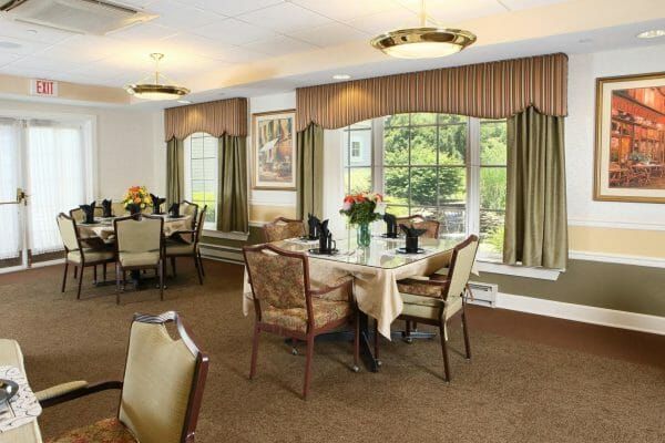 Monmouth Crossing Assisted Living's main dining room